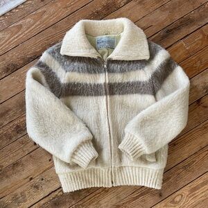 Vintage 100% Wool Eider Knit jacket